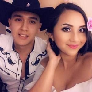 Meet your Posher, Tania